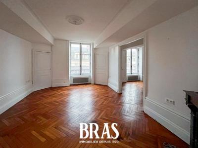 For sale Nantes 3 rooms 113 m2 Loire atlantique (44000) photo 0