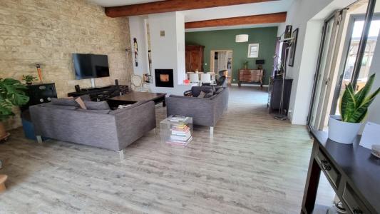 For sale Cheres 8 rooms 228 m2 Rhone (69380) photo 1