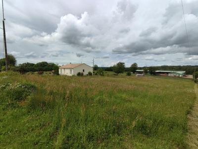 For sale Chabanais 1547 m2 Charente (16150) photo 0