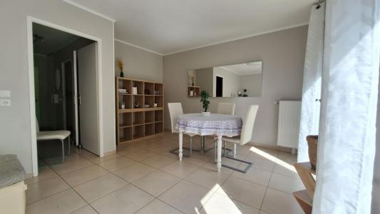 For sale Bois-d'arcy 4 rooms 80 m2 Yvelines (78390) photo 2
