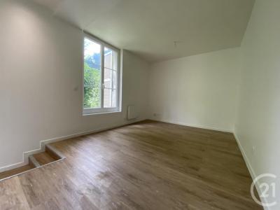 For rent Clermont 1 room 21 m2 Oise (60600) photo 1