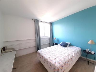 For sale Saint-etienne 3 rooms 62 m2 Loire (42100) photo 2