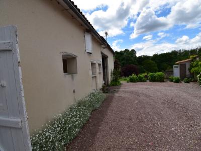 Acheter Maison 132 m2 Touvre