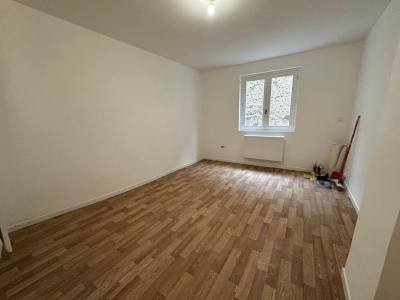 For sale Royat 3 rooms 40 m2 Puy de dome (63130) photo 3