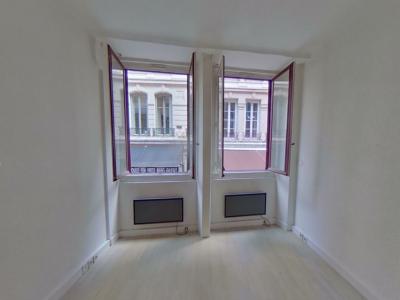 For rent Lyon-2eme-arrondissement 2 rooms 45 m2 Rhone (69002) photo 1
