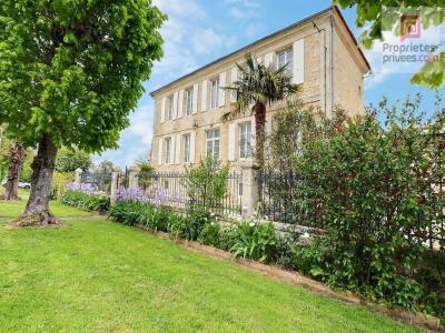 For sale Rochefort 8 rooms 200 m2 Charente maritime (17300) photo 0