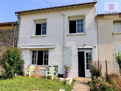 For sale Tonnay-boutonne 5 rooms 87 m2 Charente maritime (17380) photo 0