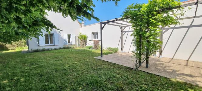 For sale Sainte-genevieve-des-bois 9 rooms 230 m2 Essonne (91700) photo 4