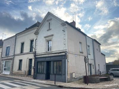 For sale Ponts-de-ce 7 rooms 170 m2 Maine et loire (49130) photo 0