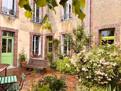 For sale Mondoubleau 7 rooms 175 m2 Loir et cher (41170) photo 1