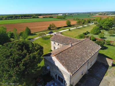 For sale Ruffec 8 rooms 302 m2 Charente (16700) photo 1