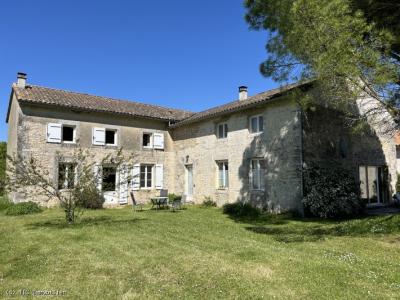 For sale Ruffec 8 rooms 302 m2 Charente (16700) photo 3