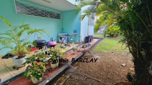 For sale Schoelcher 8 rooms 181 m2 Martinique (97233) photo 4