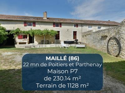 For sale Maille 7 rooms 230 m2 Vienne (86190) photo 0