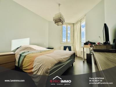 For sale Grenoble 4 rooms 84 m2 Isere (38000) photo 3