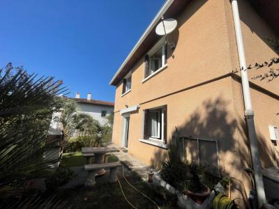 For sale Cugnaux 6 rooms 150 m2 Haute garonne (31270) photo 0