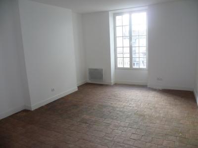 For rent Clamecy 2 rooms 35 m2 Nievre (58500) photo 0