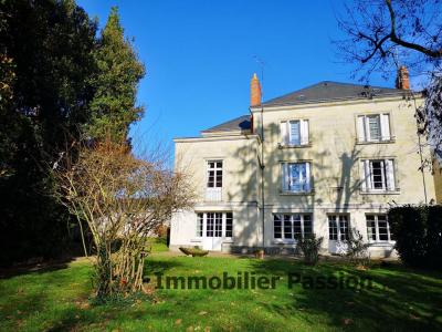 For sale Saumur 16 rooms 400 m2 Maine et loire (49400) photo 0