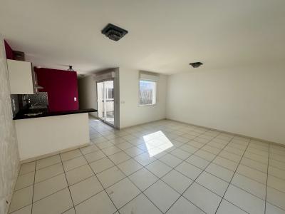 For sale Beziers 3 rooms 81 m2 Herault (34500) photo 3
