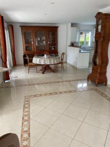 For sale Mathes 4 rooms 115 m2 Charente maritime (17570) photo 3