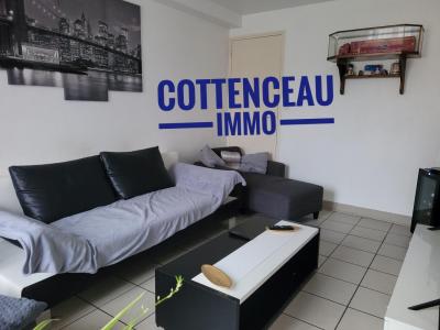 For sale Cosse-d'anjou 4 rooms 97 m2 Maine et loire (49120) photo 0