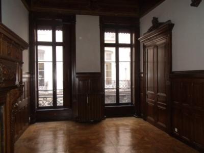 For rent Lyon-2eme-arrondissement 5 rooms 219 m2 Rhone (69002) photo 3
