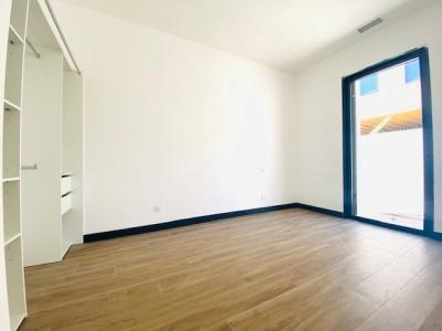 For sale Clermont-l'herault 5 rooms 130 m2 Herault (34800) photo 2