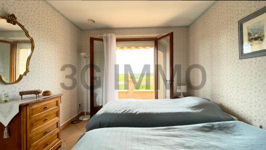 For sale Uzes 5 rooms 132 m2 Gard (30700) photo 3