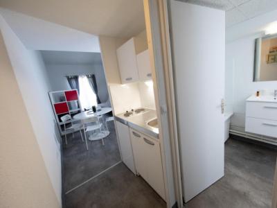 For rent Montpellier 1 room 31 m2 Herault (34000) photo 3