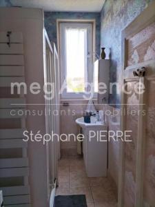 For sale Montlucon 6 rooms 113 m2 Allier (03100) photo 4