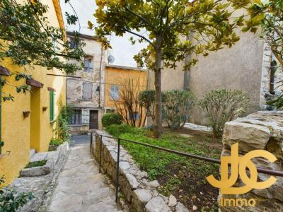 For sale Montauroux 4 rooms 106 m2 Var (83440) photo 0