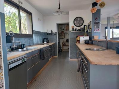 For sale Ollioules 6 rooms 145 m2 Var (83190) photo 3