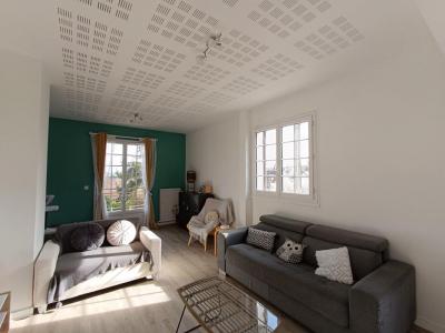 For sale Ecquevilly 5 rooms 95 m2 Yvelines (78920) photo 0