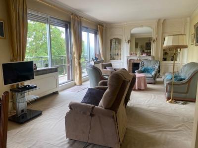 For sale Armentieres 4 rooms 142 m2 Nord (59280) photo 0