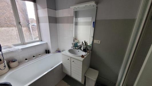For sale Roubaix 3 rooms 79 m2 Nord (59100) photo 2