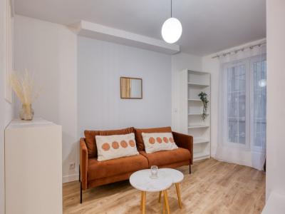 For rent Paris-10eme-arrondissement 2 rooms 27 m2 Paris (75010) photo 0