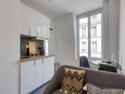 For rent Paris-11eme-arrondissement 2 rooms 21 m2 Paris (75011) photo 1