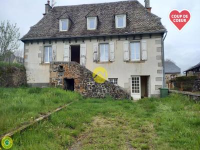 For sale Pierrefort 5 rooms 106 m2 Cantal (15230) photo 1