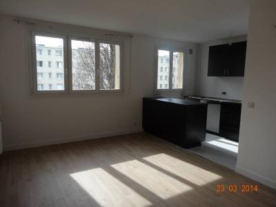 Louer Appartement 42 m2 Romainville