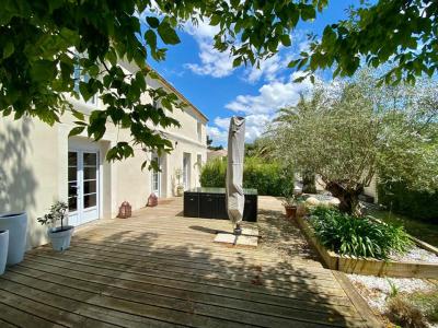 For sale Ludon-medoc 10 rooms 344 m2 Gironde (33290) photo 1