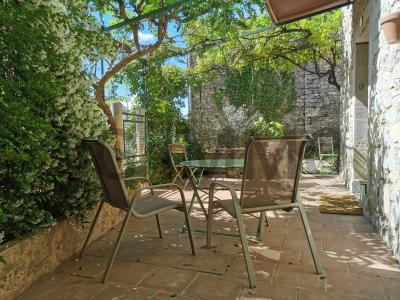 For sale Vacquieres 5 rooms 120 m2 Herault (34270) photo 1