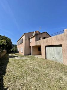 Acheter Maison 230 m2 Santa-maria-poggio