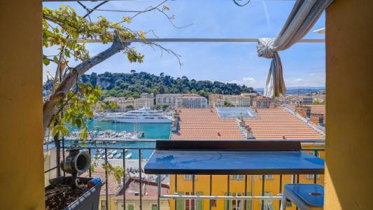 For sale Nice 4 rooms 86 m2 Alpes Maritimes (06300) photo 2