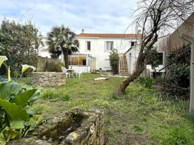 For sale Noirmoutier-en-l'ile 6 rooms 108 m2 Vendee (85330) photo 0