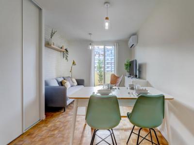 Louer Appartement 67 m2 Marseille-3eme-arrondissement