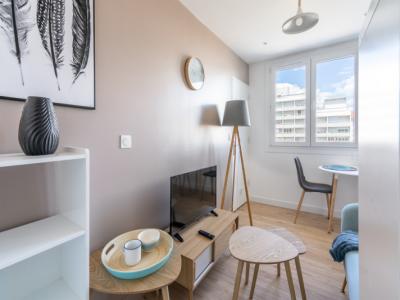 Annonce Location 2 pices Appartement Lyon-8eme-arrondissement 69