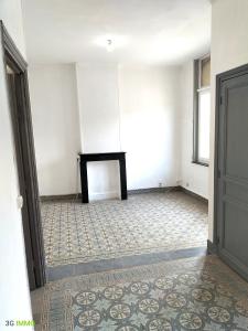 For sale Cambrai 4 rooms 56 m2 Nord (59400) photo 2