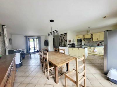 For sale Angerville 6 rooms 130 m2 Essonne (91670) photo 4