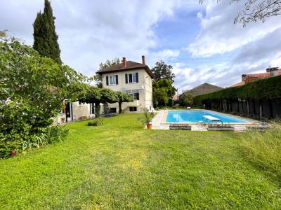 For sale Villeneuve-sur-lot 5 rooms 179 m2 Lot et garonne (47300) photo 1