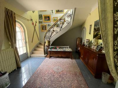 For sale Villeneuve-sur-lot 5 rooms 179 m2 Lot et garonne (47300) photo 2